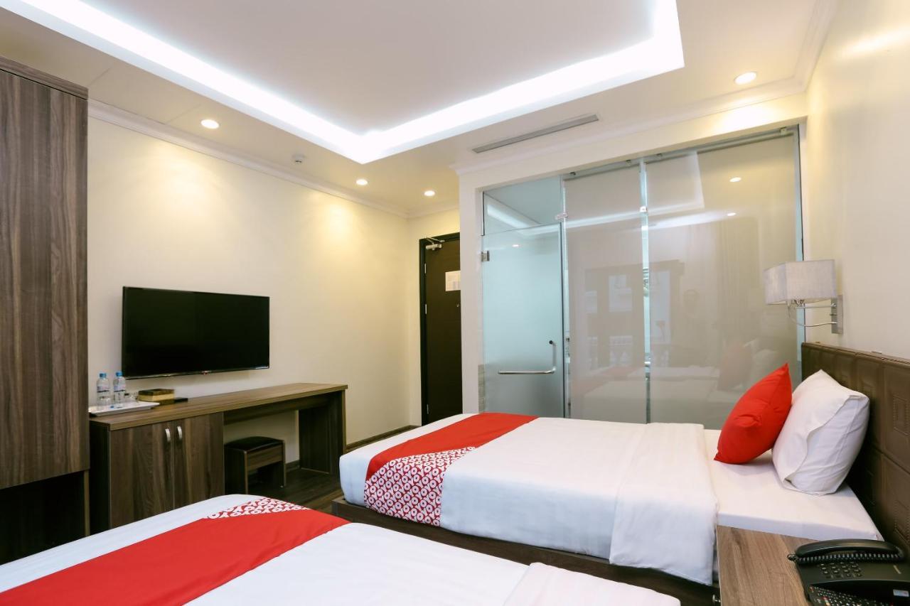 Oyo 562 Halong Legend Hotel Hạ Long Exterior foto